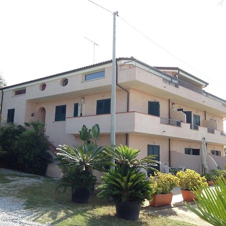 Residence Floritalia - Ricarica Auto Elettriche Santa Domenica  Exterior photo